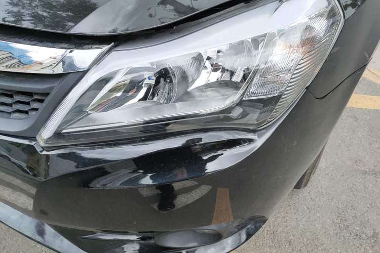 Used BYD F3 2015 Energy-Saving Edition 1.5L Manual Luxury Model Left Front Headlight