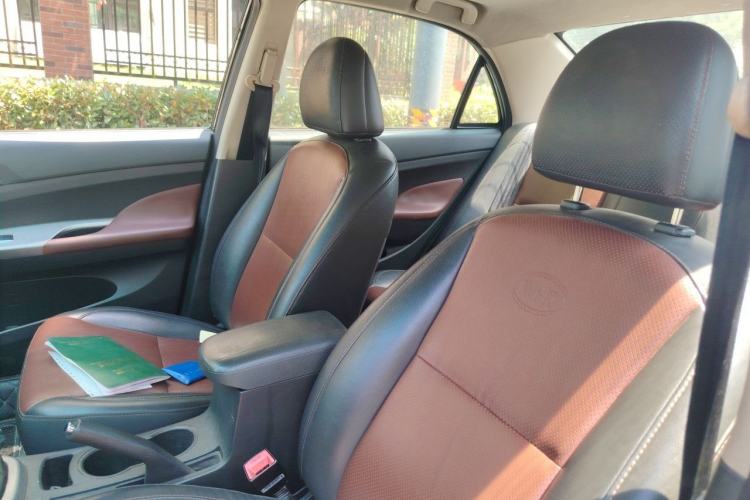 Used BYD F3 2015 Energy-Saving Edition 1.5L Manual Luxury Model Left Front Seat