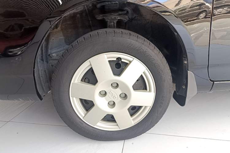 Used BYD F3 2015 Energy-Efficient Model 1.5L Manual Comfort Edition Left Front Wheel Hub