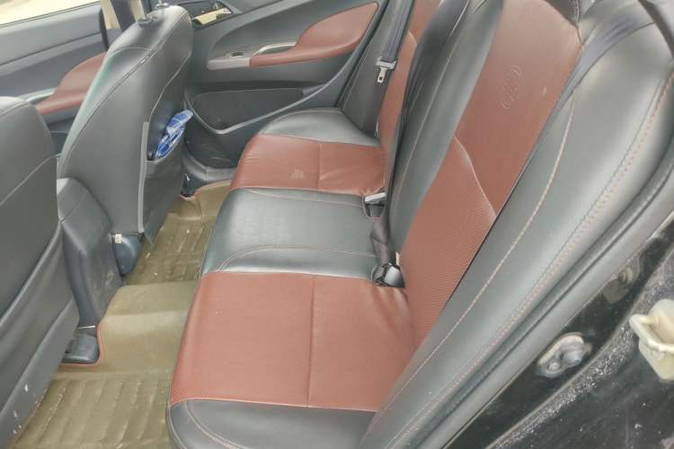 Used BYD F3 2015 Energy-Efficient Model 1.5L Manual Comfort Edition Left Rear Seat