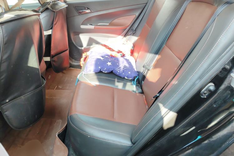 Used BYD F3 2015 Energy-Efficient Model 1.5L Manual Comfort Edition Left Rear Seat