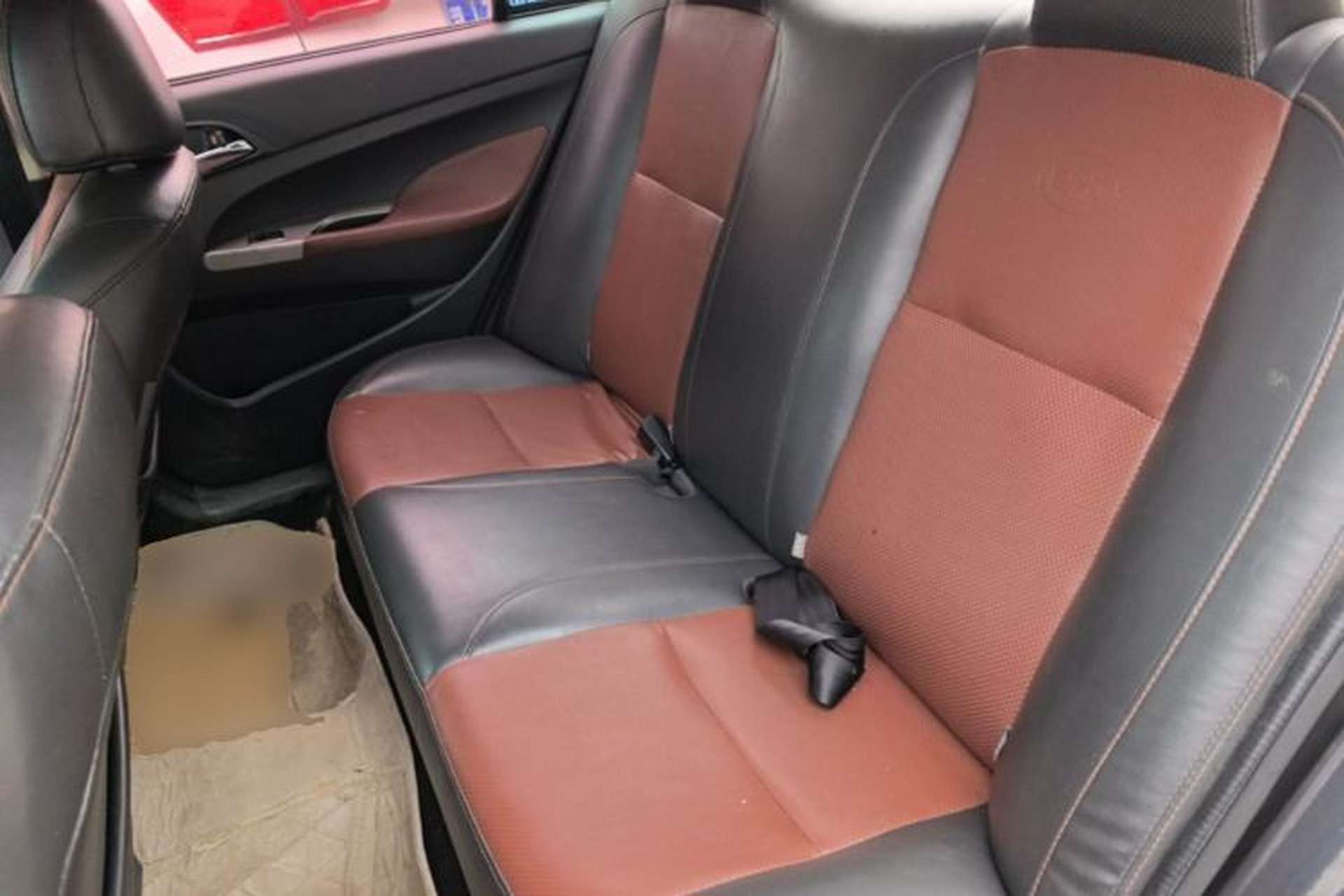 Used BYD F3 2015 Energy-Saving Edition 1.5L Manual Luxury Model Left Rear Seat