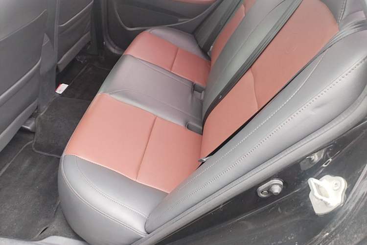 Used BYD F3 2015 Energy-Efficient Model 1.5L Manual Comfort Edition Left Rear Seat