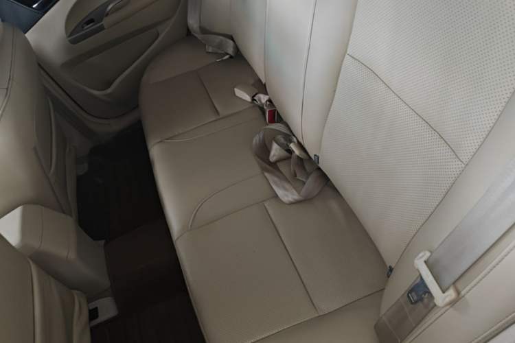 Used BYD F3 2015 Energy-Efficient Model 1.5L Manual Comfort Edition Left Rear Seat