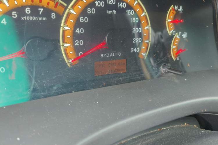 Used BYD F3 2015 Energy-Efficient Model 1.5L Manual Comfort Edition Odometer Close Up