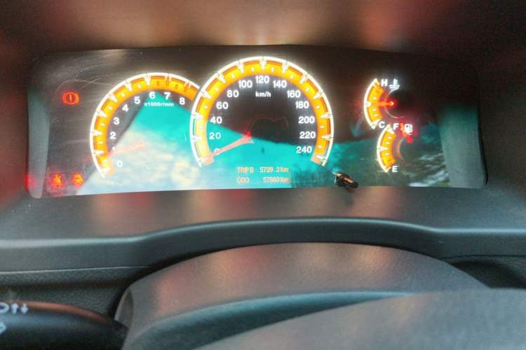 Used BYD F3 2015 Energy-Saving Edition 1.5L Manual Luxury Model Odometer Close Up