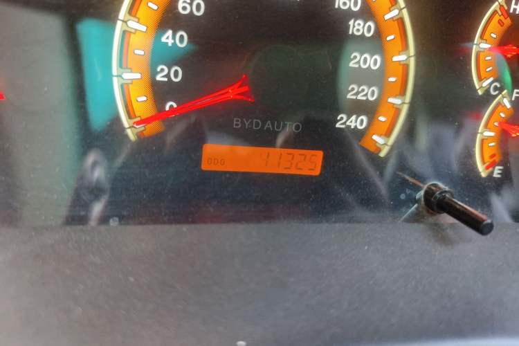 Used BYD F3 2015 Energy-Efficient Model 1.5L Manual Comfort Edition Odometer Close Up