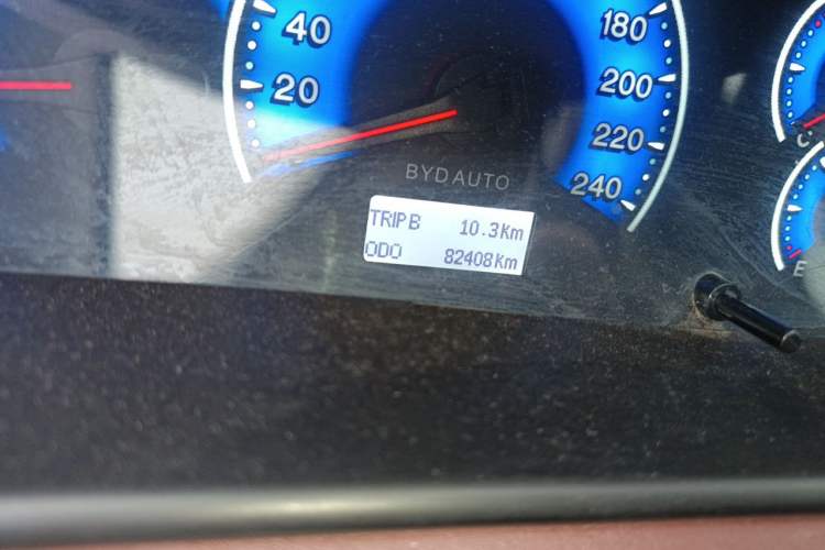 Used BYD F3 2015 Energy-Efficient Model 1.5L Manual Comfort Edition Odometer Close Up