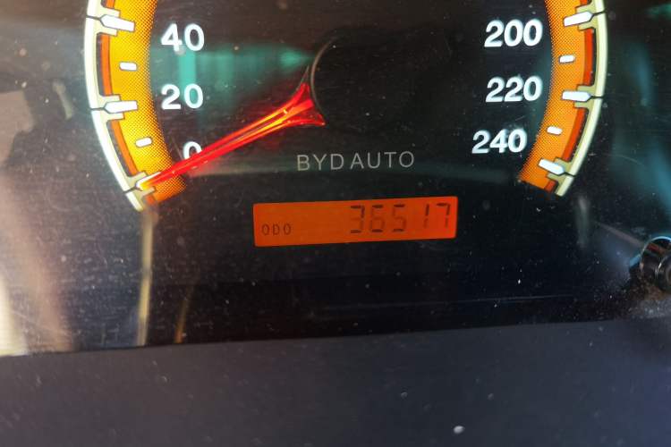 Used BYD F3 2015 Energy-Efficient Model 1.5L Manual Comfort Edition Odometer Close Up