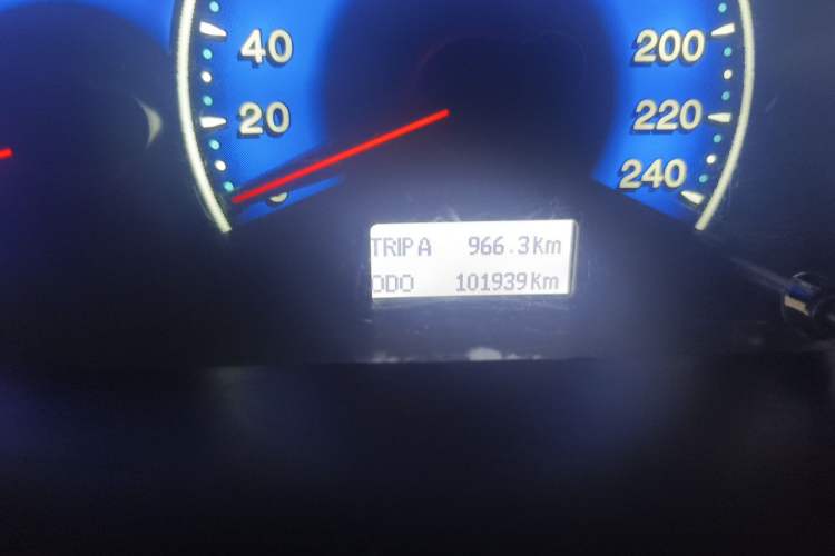 Used BYD F3 2015 Energy-Efficient Model 1.5L Manual Comfort Edition Odometer Close Up