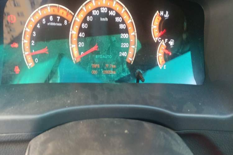 Used BYD F3 2015 Energy-Efficient Model 1.5L Manual Comfort Edition Odometer Close Up