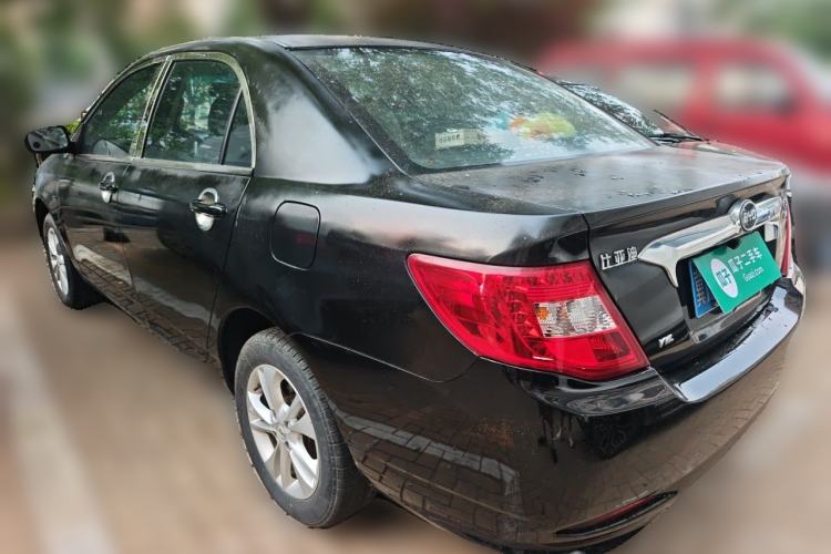 Used BYD F3 2015 Energy-Saving Edition 1.5L Manual Luxury Model Rear Left 45 Deg