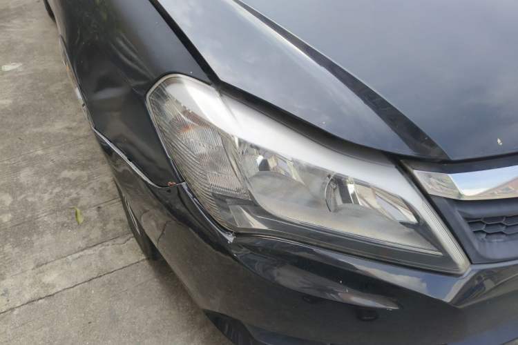 Used BYD F3 2015 Energy-Efficient Model 1.5L Manual Comfort Edition Right Front Headlight