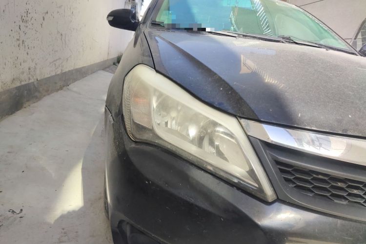 Used BYD F3 2015 Energy-Efficient Model 1.5L Manual Comfort Edition Right Front Headlight