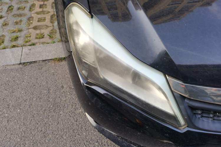 Used BYD F3 2015 Energy-Saving Edition 1.5L Manual Luxury Model Right Front Headlight