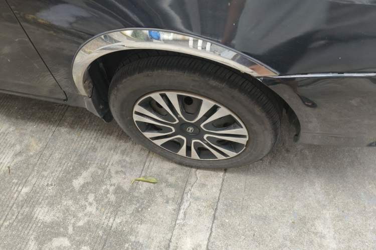 Used BYD F3 2015 Energy-Efficient Model 1.5L Manual Comfort Edition Right Front Wheel Hub
