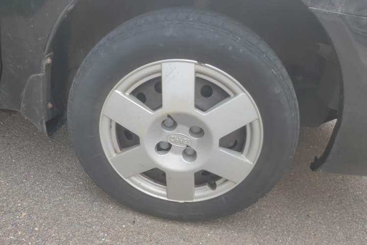 Used BYD F3 2015 Energy-Efficient Model 1.5L Manual Comfort Edition Right Front Wheel Hub
