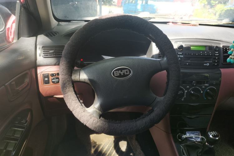 Used BYD F3 2015 Energy-Efficient Model 1.5L Manual Comfort Edition Steering Wheel