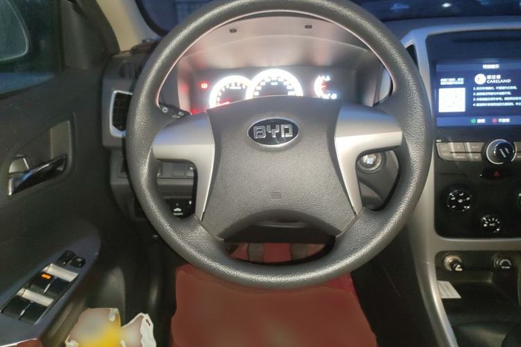 Used BYD F3 2015 Energy-Efficient Model 1.5L Manual Comfort Edition Steering Wheel