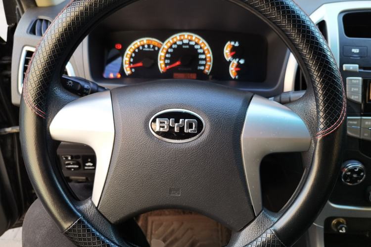Used BYD F3 2015 Energy-Efficient Model 1.5L Manual Comfort Edition Steering Wheel