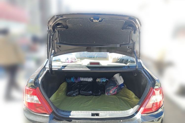 Used BYD F3 2015 Energy-Efficient Model 1.5L Manual Comfort Edition Trunk