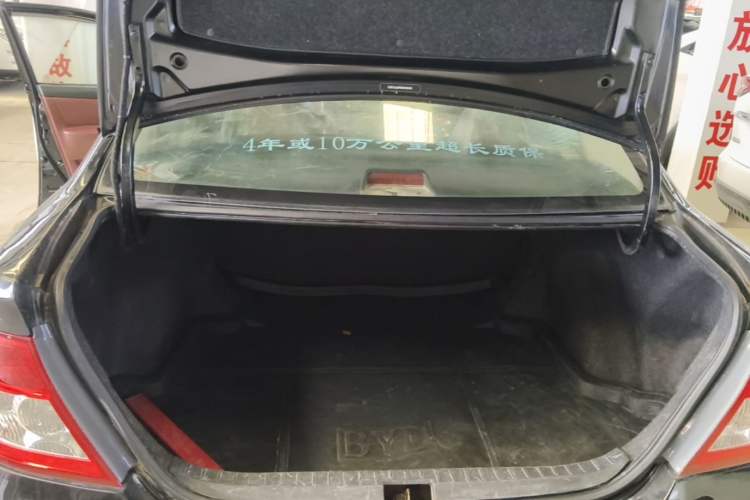 Used BYD F3 2015 Energy-Efficient Model 1.5L Manual Comfort Edition Trunk
