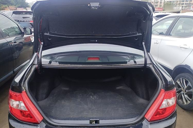 Used BYD F3 2015 Energy-Efficient Model 1.5L Manual Comfort Edition Trunk