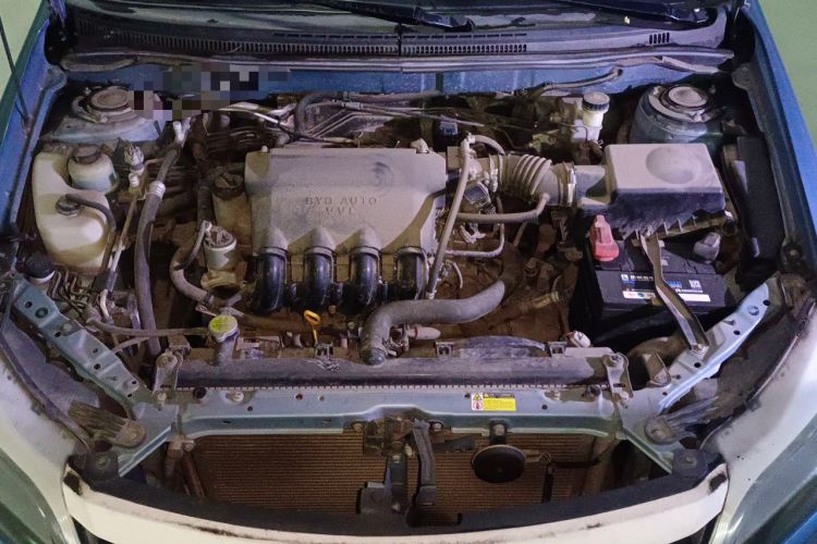 Used BYD F3 2015 Energy-Efficient Model 1.5L Manual Comfort Edition Engine Bay