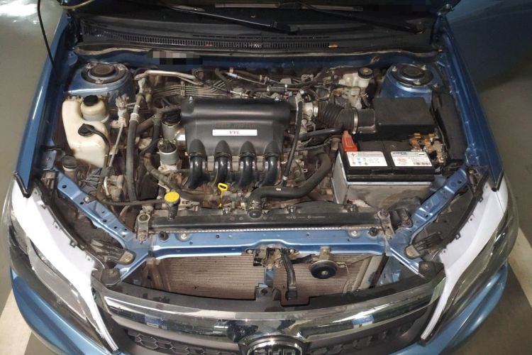 Used BYD F3 2015 Energy-Saving Edition 1.5L Manual Luxury Model Engine Bay