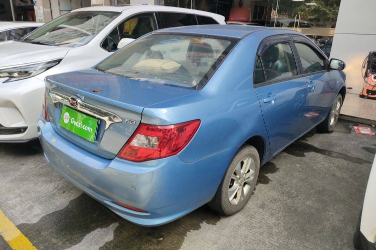 Used BYD F3 2015 Energy-Saving Edition 1.5L Manual Luxury Model Exterior 5