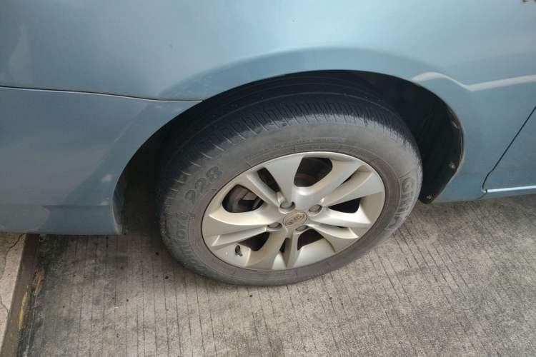 Used BYD F3 2015 Energy-Saving Edition 1.5L Manual Luxury Model Exterior 7