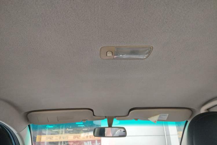 Used BYD F3 2015 Energy-Saving Edition 1.5L Manual Luxury Model Headliner