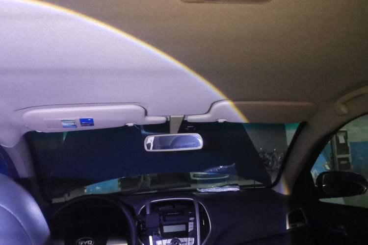 Used BYD F3 2015 Energy-Saving Edition 1.5L Manual Luxury Model Headliner
