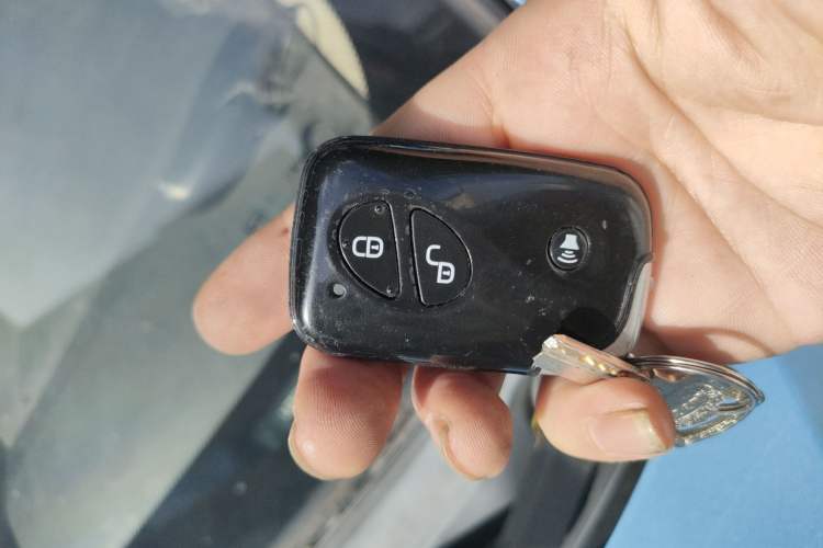 Used BYD F3 2015 Energy-Saving Edition 1.5L Manual Luxury Model Interior 1