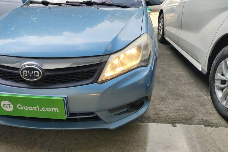 Used BYD F3 2015 Energy-Saving Edition 1.5L Manual Luxury Model Left Front Headlight