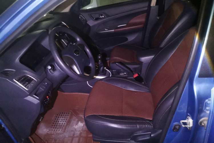 Used BYD F3 2015 Energy-Saving Edition 1.5L Manual Luxury Model Left Front Seat