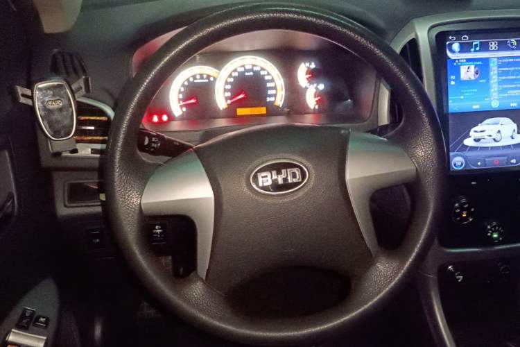 Used BYD F3 2015 Energy-Efficient Model 1.5L Manual Comfort Edition Steering Wheel