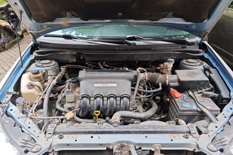 Used BYD F3 2015 Energy-Saving Edition 1.5L Manual Luxury Model Engine Bay