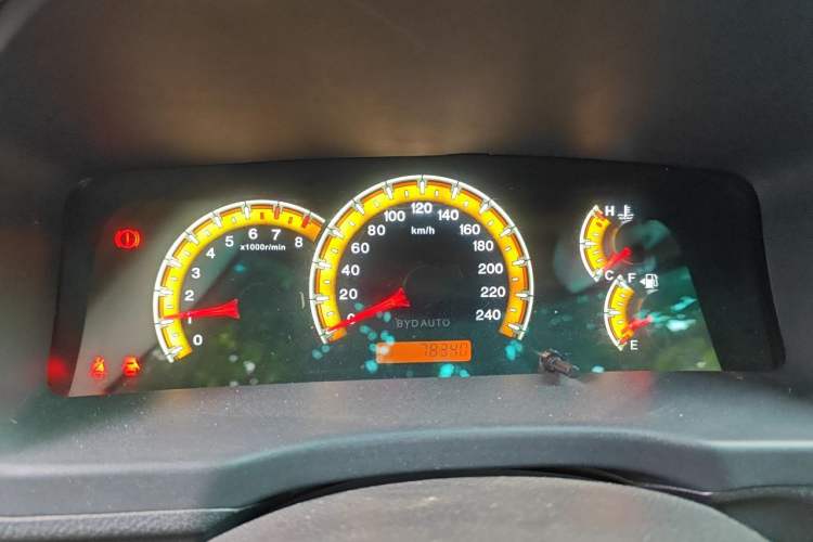 Used BYD F3 2015 Energy-Saving Edition 1.5L Manual Luxury Model Instrument Cluster