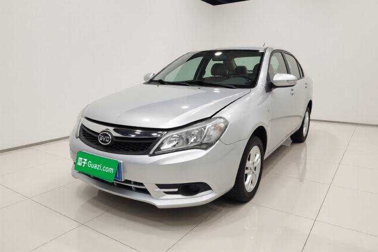BYD F3 2015 Energy-Saving Edition 1.5L Automatic Luxury Model مستعملة Guazi used car, China used car export, Used car for sale, Used cars, Cheapest cars for sale
