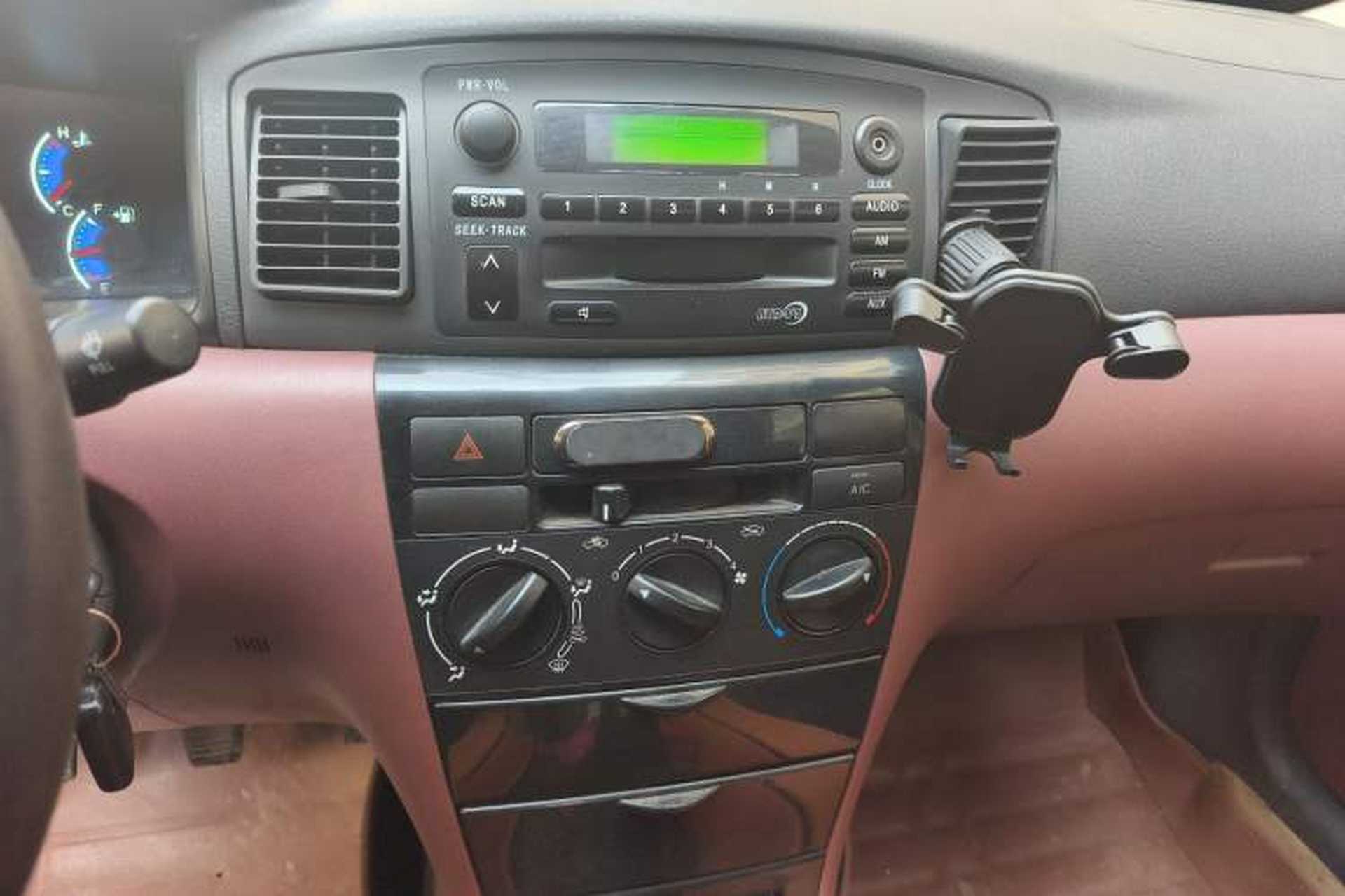 Used BYD F3 2015 Energy-Efficient Model 1.5L Manual Comfort Edition Audio And AC Panel