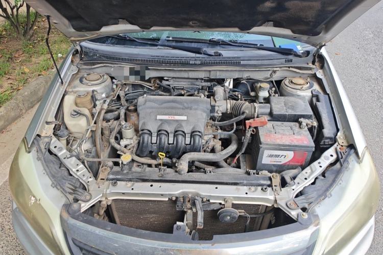 Used BYD F3 2015 Energy-Saving Edition 1.5L Automatic Luxury Model Engine Bay
