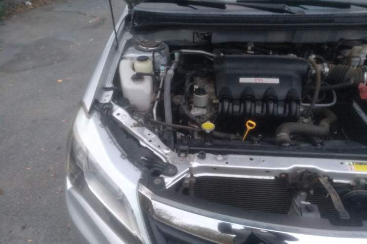Used BYD F3 2015 Energy-Efficient Model 1.5L Manual Comfort Edition Engine Bay Right