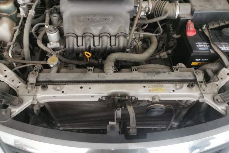 Used BYD F3 2015 Energy-Efficient Model 1.5L Manual Comfort Edition Engine Bay