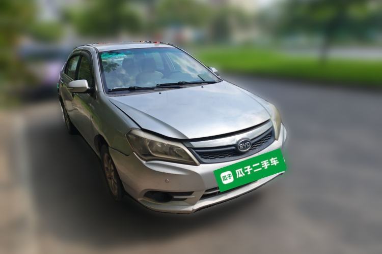 Used BYD F3 2015 Energy-Saving Edition 1.5L Automatic Luxury Model Front Right 45 Deg