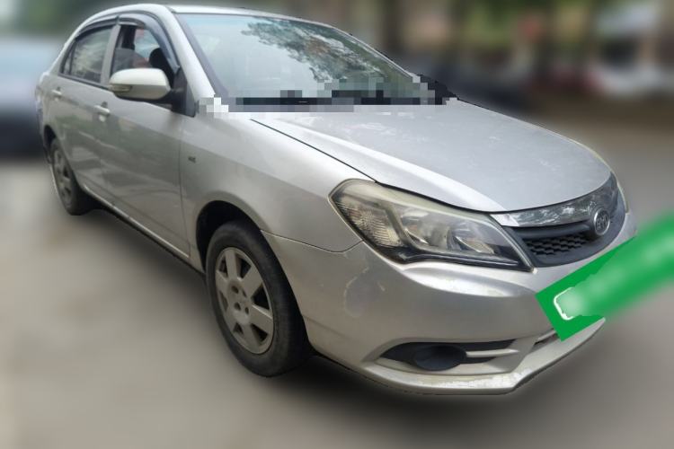 Used BYD F3 2015 Energy-Efficient Model 1.5L Manual Comfort Edition Front Right 45 Deg