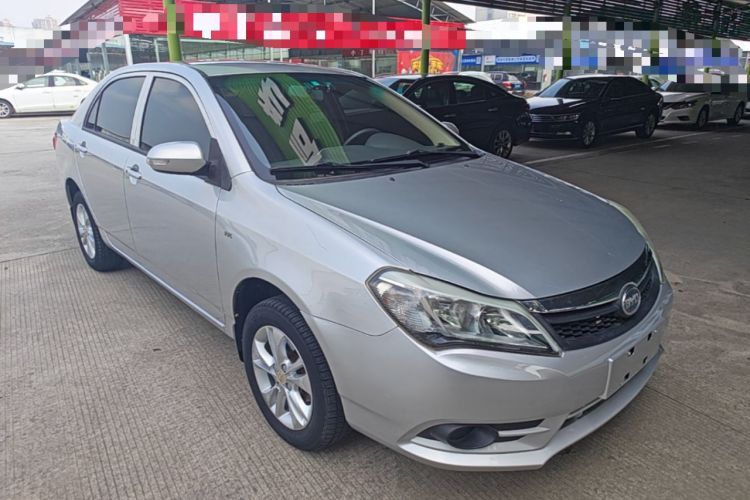 Used BYD F3 2015 Energy-Efficient Model 1.5L Manual Comfort Edition Front Right 45 Deg