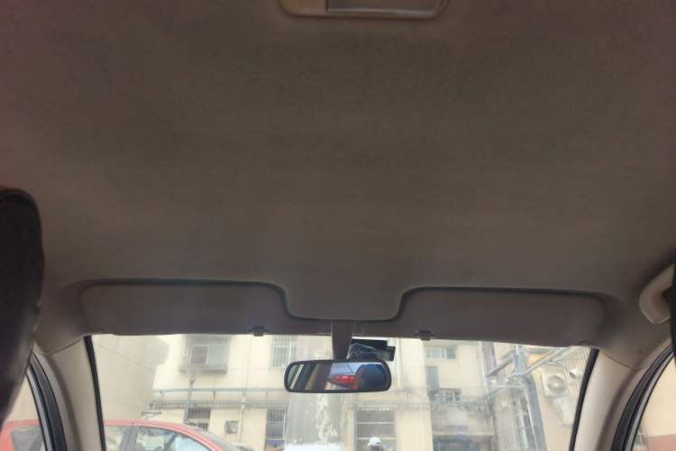 Used BYD F3 2015 Energy-Efficient Model 1.5L Manual Comfort Edition Headliner