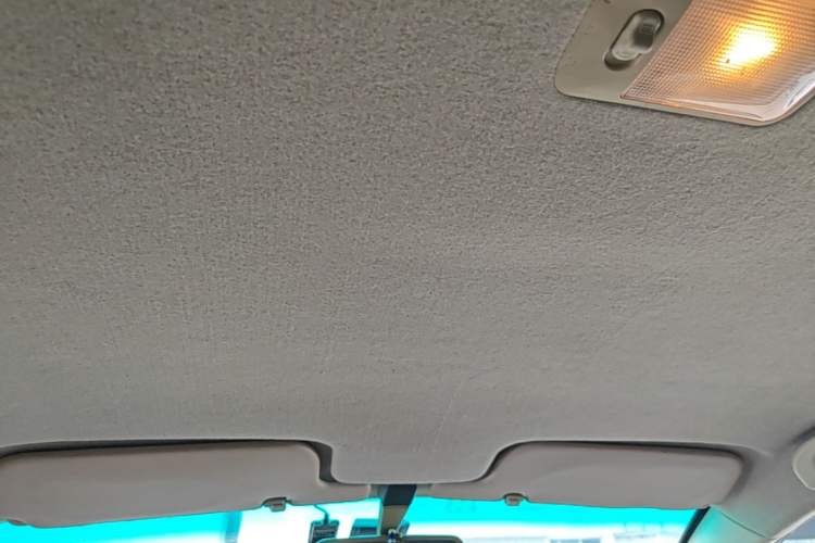 Used BYD F3 2015 Energy-Efficient Model 1.5L Manual Comfort Edition Headliner
