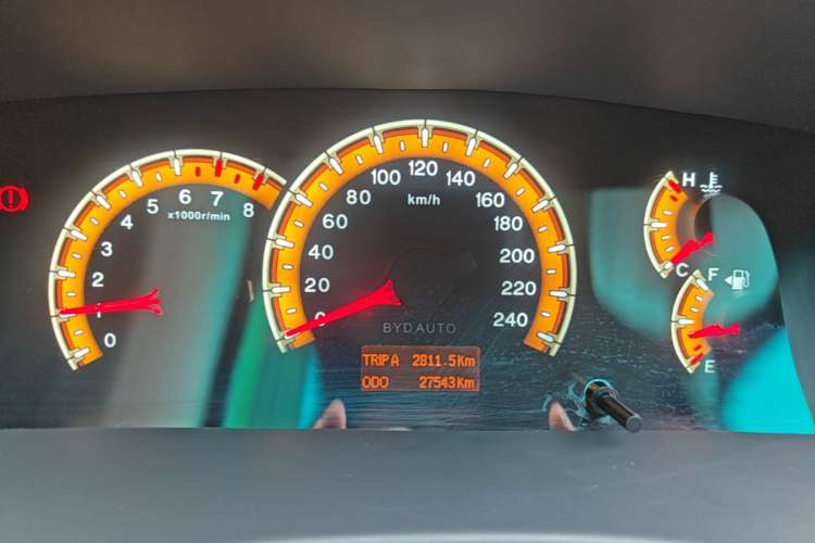 Used BYD F3 2015 Energy-Efficient Model 1.5L Manual Comfort Edition Instrument Cluster